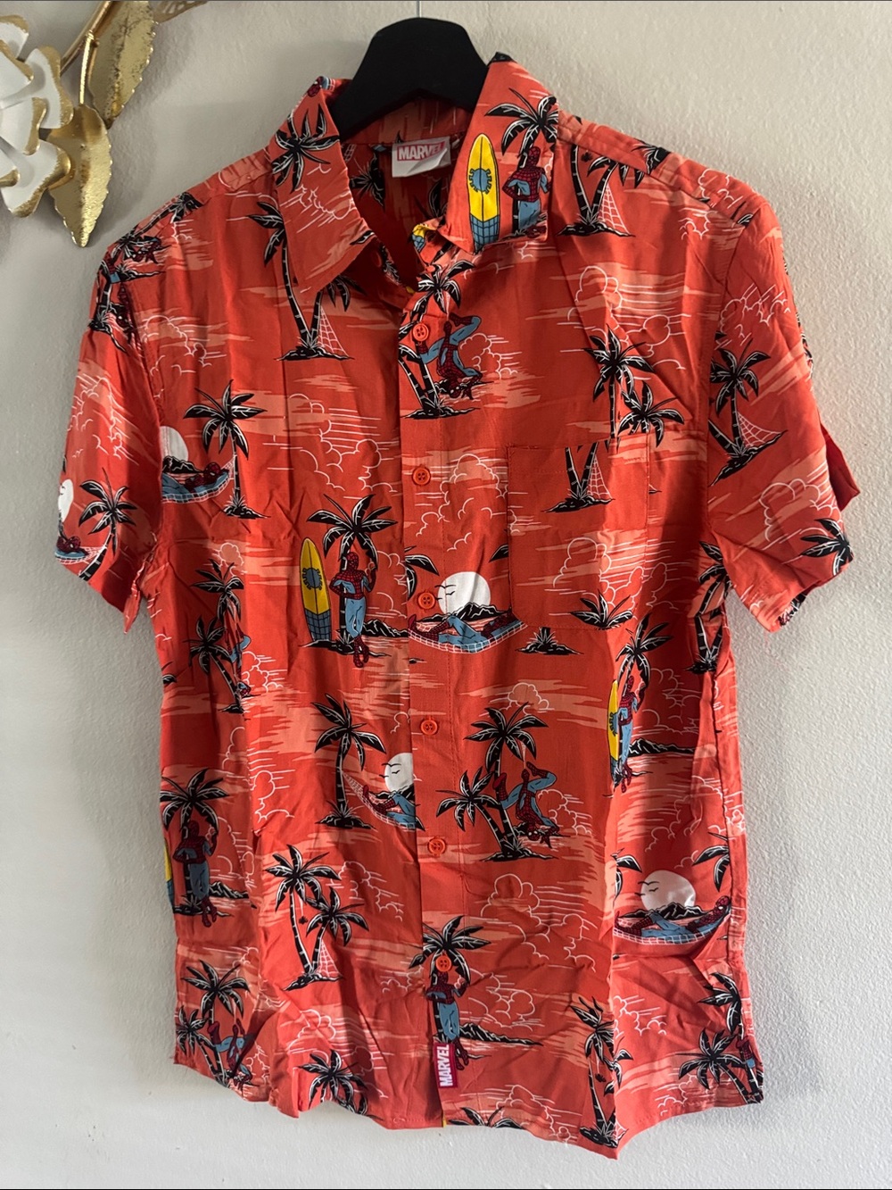 Marvel Coral Hawaiian Surf Print Short-Sleeve Shirt